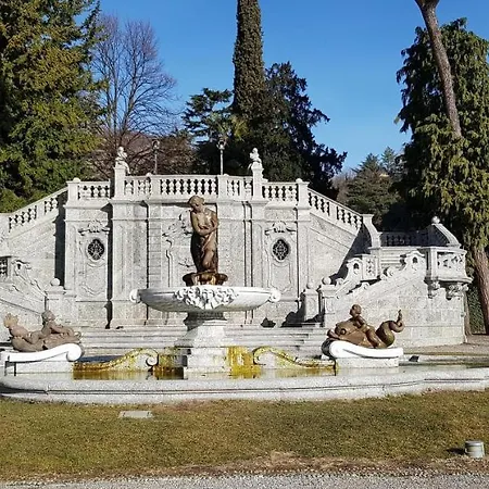 Ca Balossa, Tremezzina Di Davanti A Bellagio E Balbianello * Mezzegra