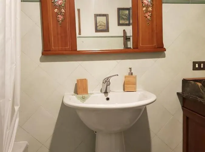 Ca Balossa, Tremezzina Di Davanti A Bellagio E Balbianello *